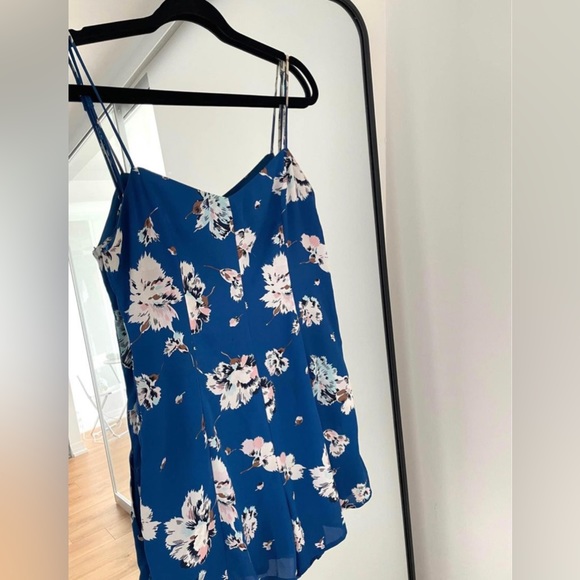 Zara Summery Low-back Floral Romper - Picture 4 of 6